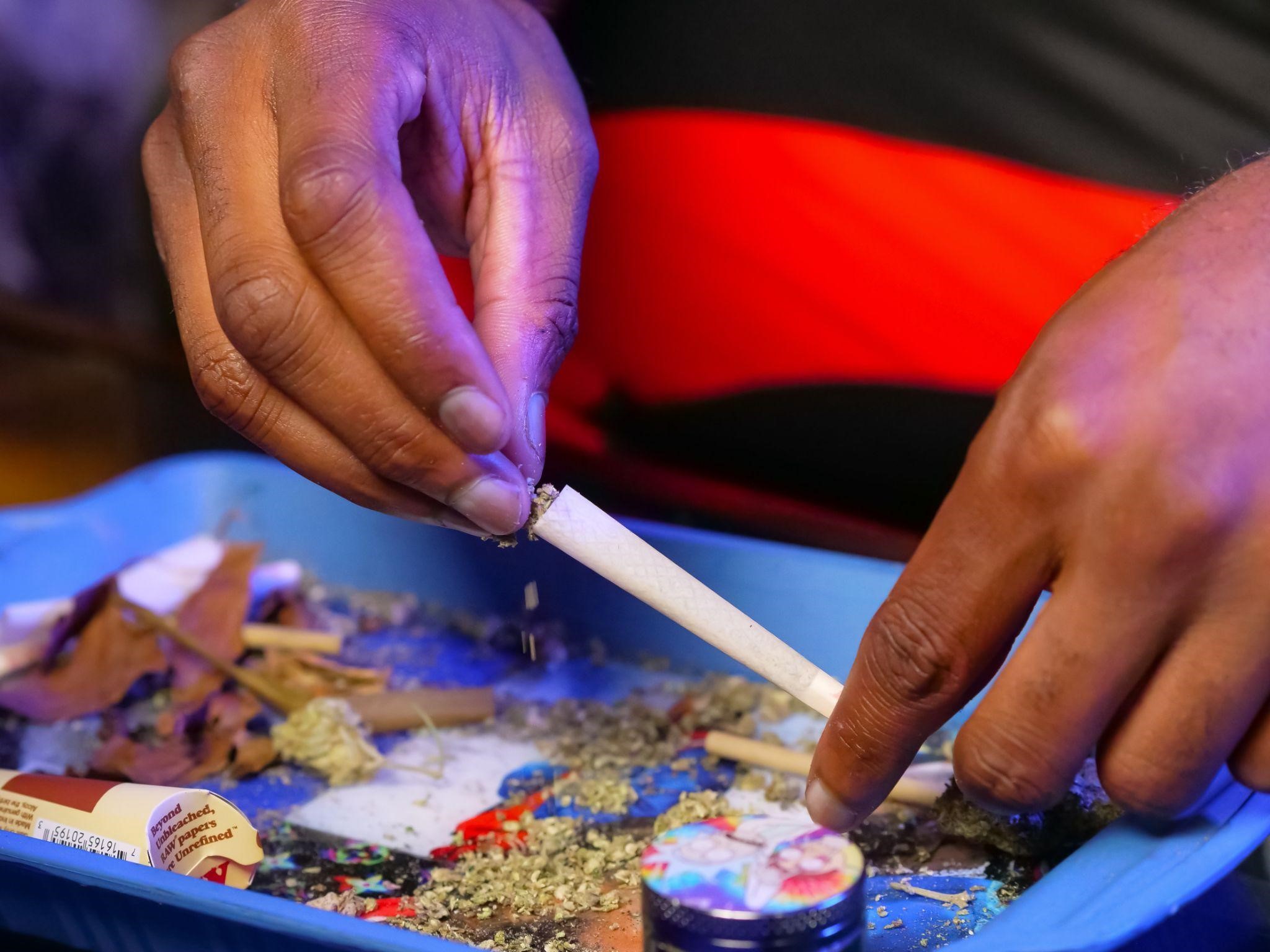Come determinare se un hashish legale è di alta qualità o meno