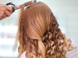 La scienza della consulenza parrucchiere Una guida passo-passo all'eccellenza nella cura dei capelli